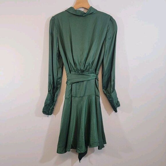 Fate V-Neck Wrap Mini Dress Holly Green Womens Size Small NEW NWT‎ - Picture 3 of 12